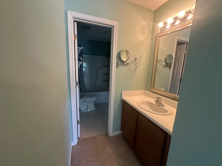 7728 Oliver Park Dr — Photo 10