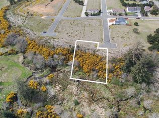627 Spyglass Dr, Bandon, OR
