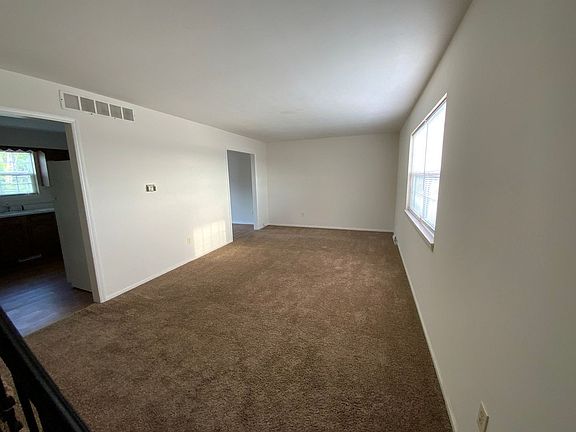 3rd image of 508-510 Scott Blvd