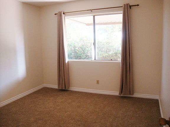 3rd image of 4731 Knoll Wood Ct