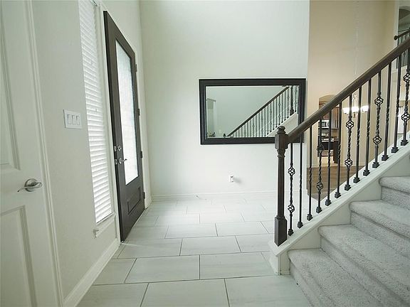 3rd image of 4218 Great Bear Pl