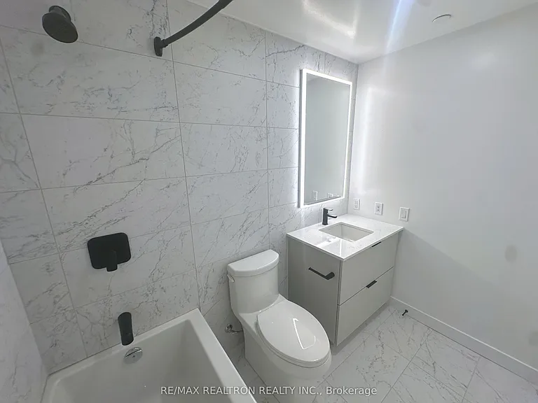609 Sherbourne St #3004 — Photo 9