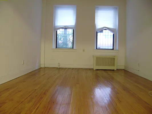 Rented by DSA Realty | media 16
