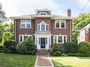 56-58 Washington St, Newton, MA 02458