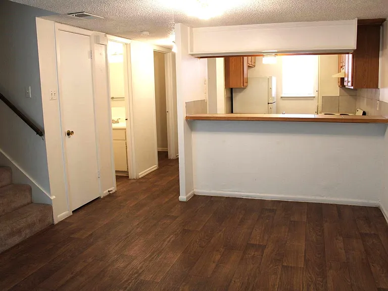 1022 Fabulous Dr #A — Photo 4