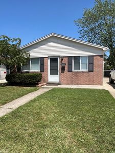 30860 Normal St, Roseville, MI, 48066