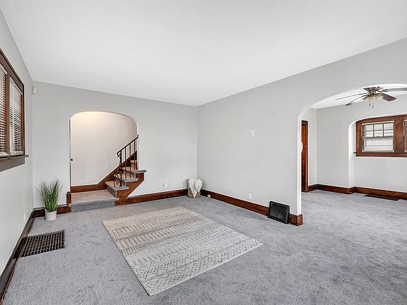 4th image of 3509 Revere Dr