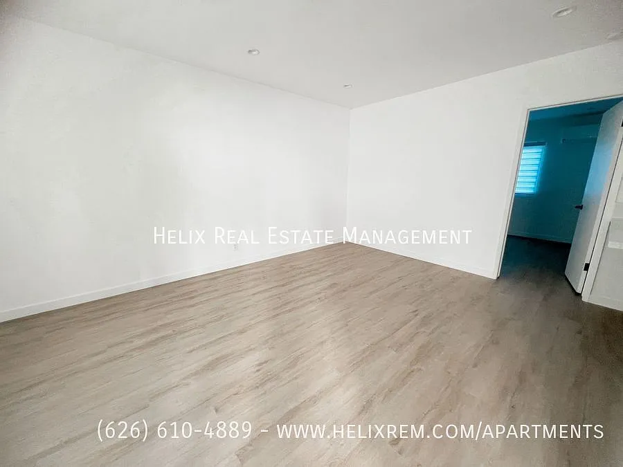 **Month 2 free with signing of 12-month lease. Monthly lease rate is $2,400/month; rate inclusive... — Photo 4