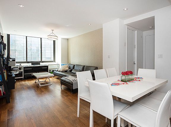 4th image of 515 E 72nd St APT 18K