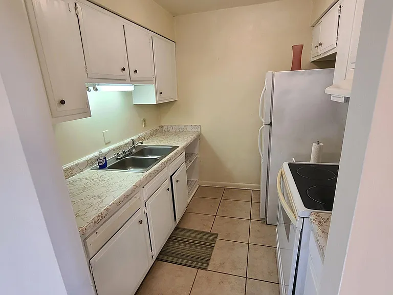 155 N Old Corry Field Rd — Photo 2