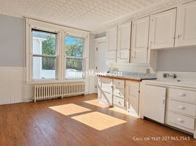 74 Spring St, Lewiston, ME