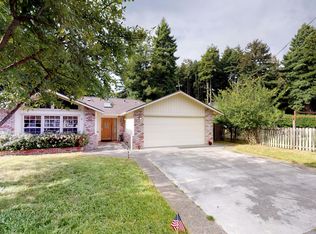 2837 Avery Ln, Eureka, CA 95501
