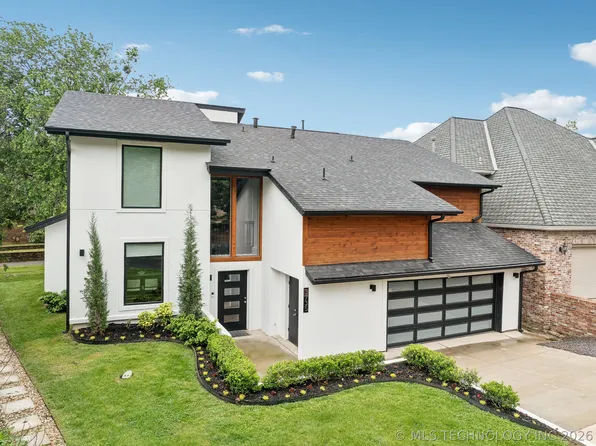 3735 E 64th Pl, Tulsa, OK 74136