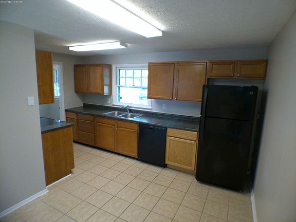 2nd image of 6928 Grandview Dr