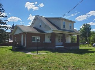 135 S Fairview Main St, Petrolia, PA