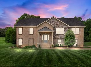 1575 Chapel Ridge Rd, Clarksville, TN 37040