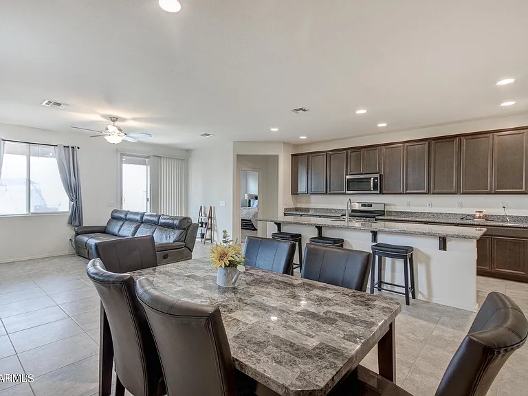 34005 N Casey Ln — Photo 2