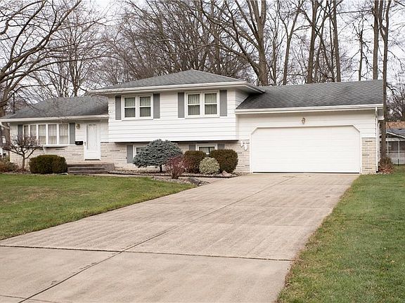 2nd image of 3670 Sandburg Dr