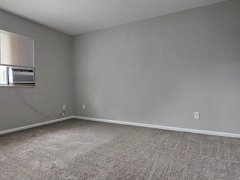 2991 Benchwood Rd — Photo 3