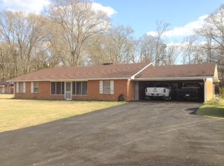 7096 River Rd S, Summit, MS 39666