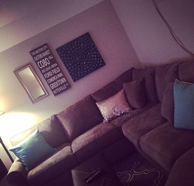 2nd image of 649 W Maple Rd APT 6