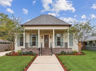 9708 Paula Dr, River Ridge, LA 70123