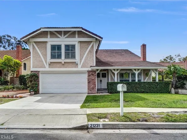 21231 Calle Sendero, Lake Forest, CA 92630