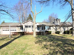 3436 Heckel Rd, Evansville, IN 47725