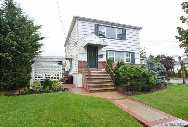 1st image of 74 4th Ave