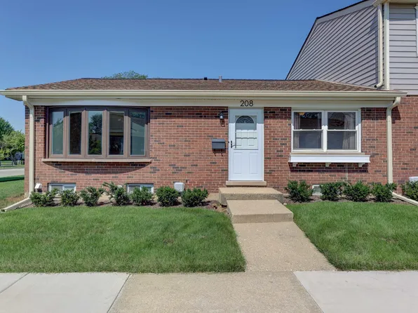 208 Frederick Pl #208, Wood Dale, IL 60191