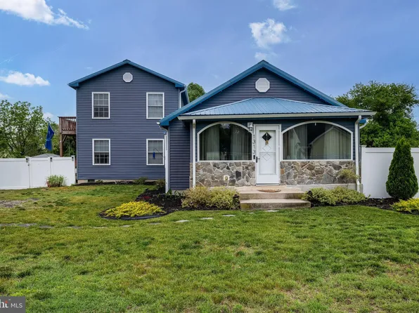 1313 Pine St, Houston, DE 19954