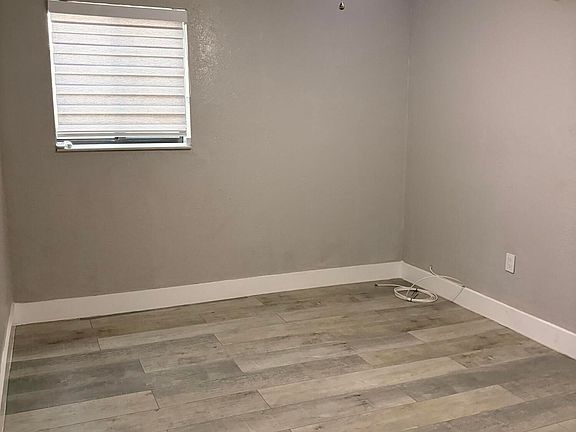 2nd image of 15700 NW 39th Pl