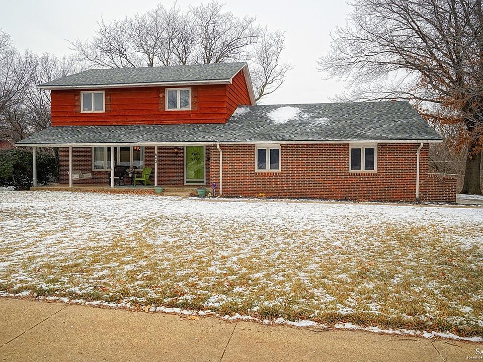 1st image of 642 Starlight Dr