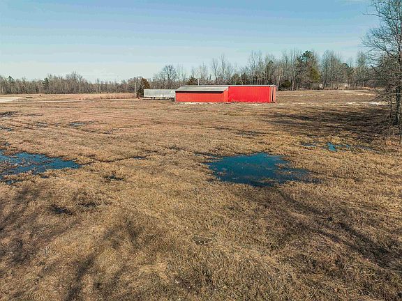 15th image of 198 McIllwain Rd N