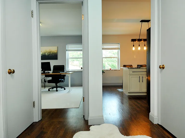 4912 Jamieson Ave #2 — Photo 20