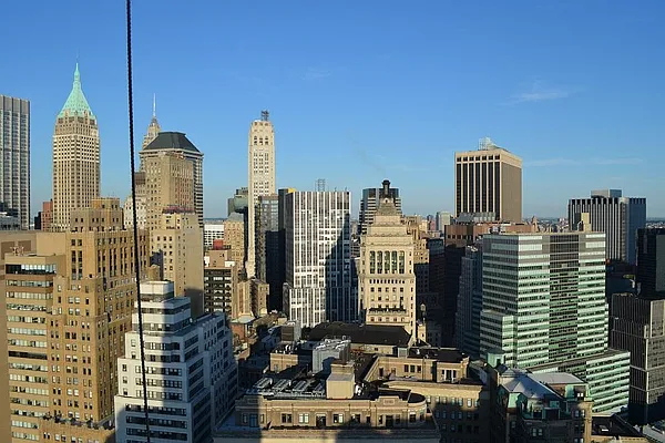 Rented by Corcoran | media 17