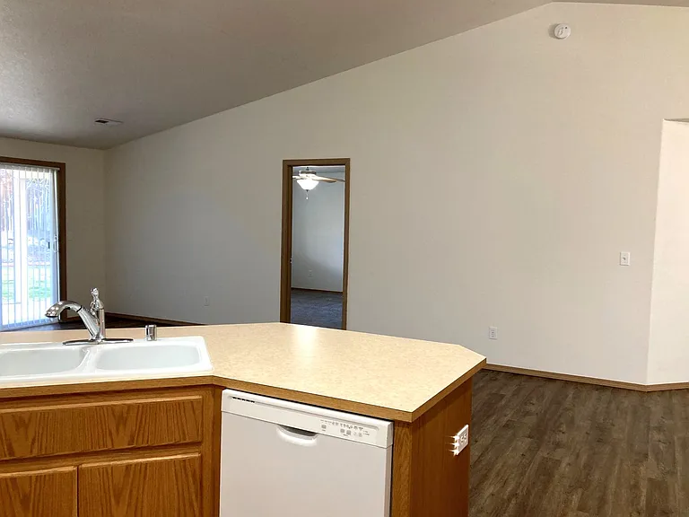 5402 Kirkwood Ln — Photo 23