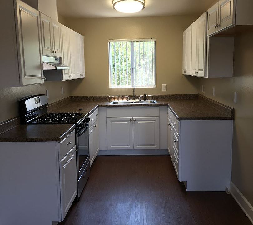 1st image of 1776 W Sumac Ln APT 6