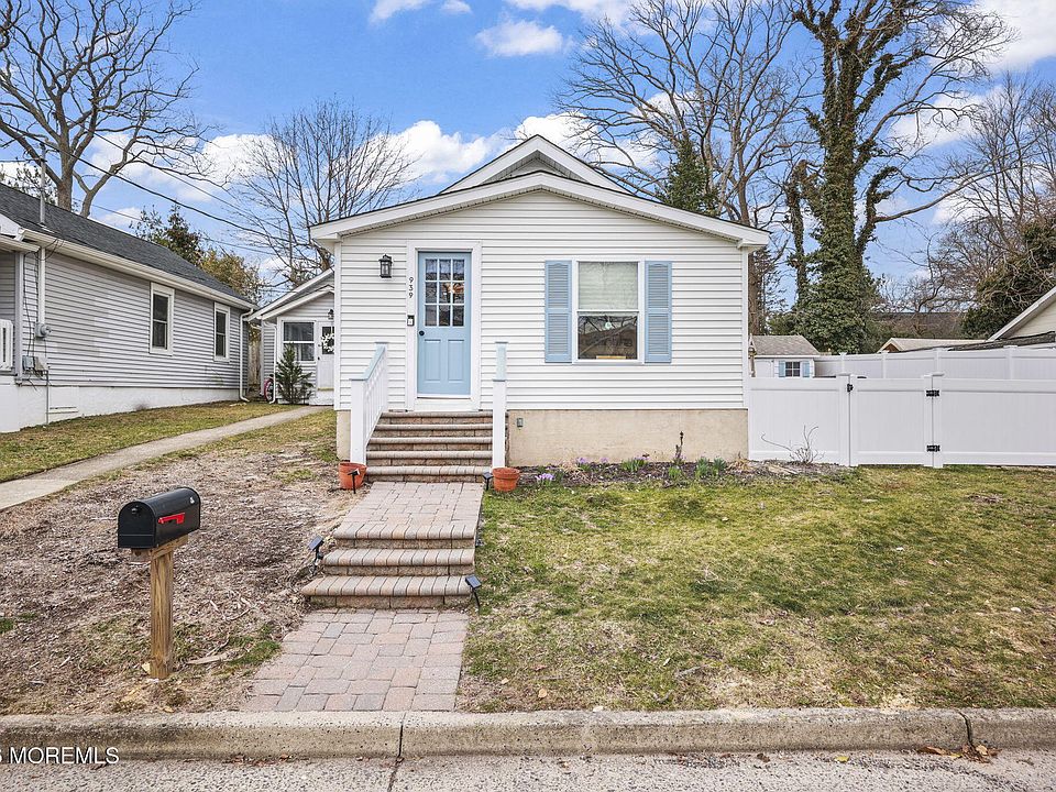 1st image of 939 Woodland Avenue