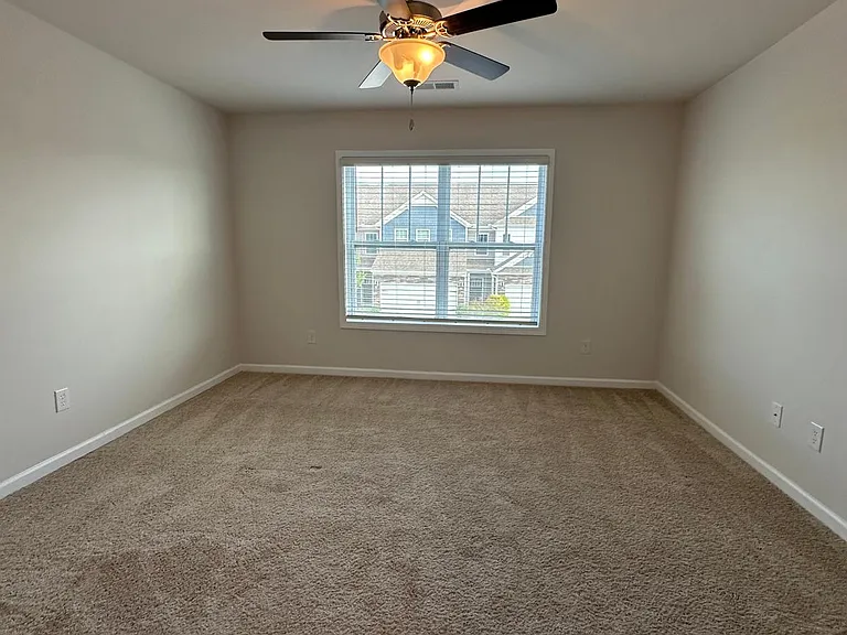 509 Yellow Fox Rd — Photo 13