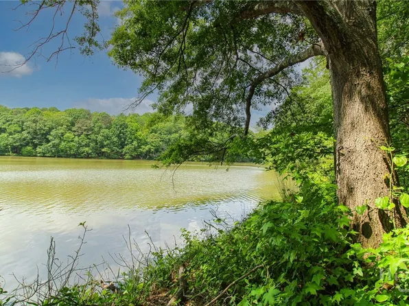 (undisclosed Address), Statham, GA 30666