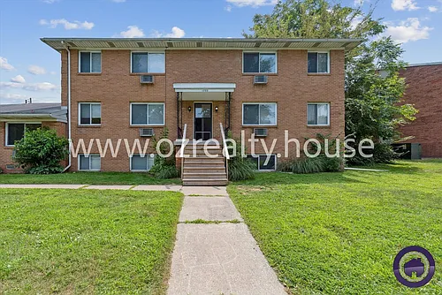 1733 Christian Ave #2 Photo 1