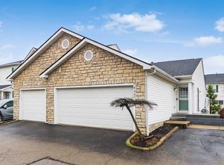4663 Parrau Dr #66E, Columbus, OH 43228