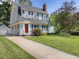 940 Orchard Ave SE, East Grand Rapids, MI 49506
