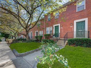 Fort Henry Gardens, Arlington, VA 22206