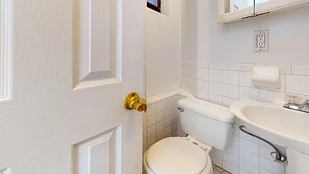 Rented by Bond New York