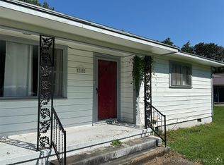 260 SW 2nd St, Krebs, OK 74554