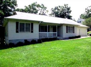 1399 Lothridge Rd, Cleveland, GA 30528