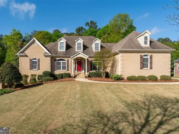 196 Saint Andrews Ct, Social Circle, GA 30025