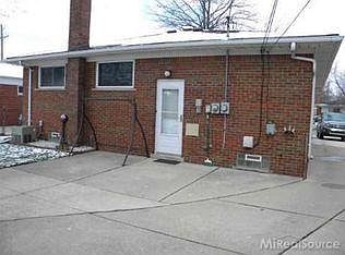 3rd image of 22780 Recreation St